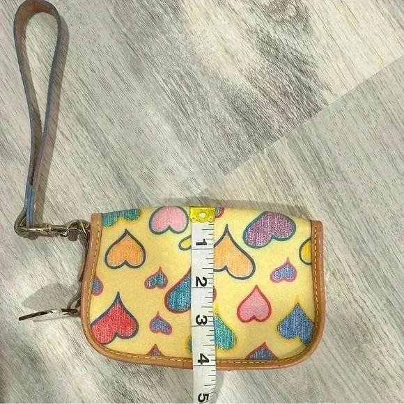 Dooney & Bourke Small Yellow Designer Leather Hearts Wristlet Wallet/Purse - Picture 9 of 9